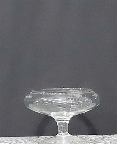 Chậu thủy tinh đế cao DC02